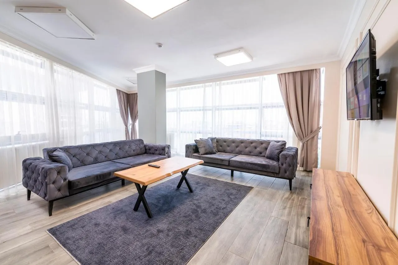 Royal Luxury Hotels Suites İstanbul 4*,