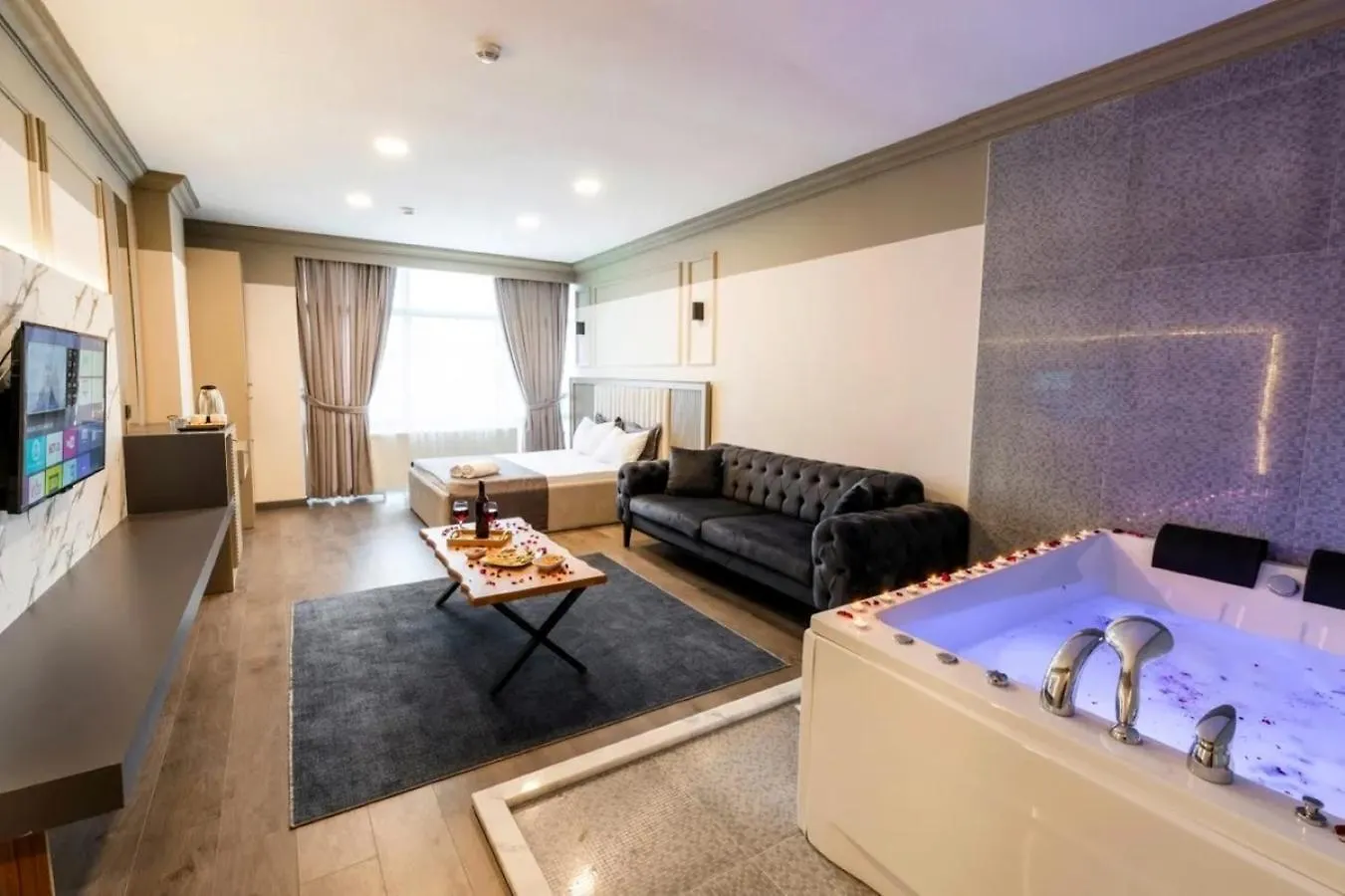 Royal Luxury Hotels Suites İstanbul