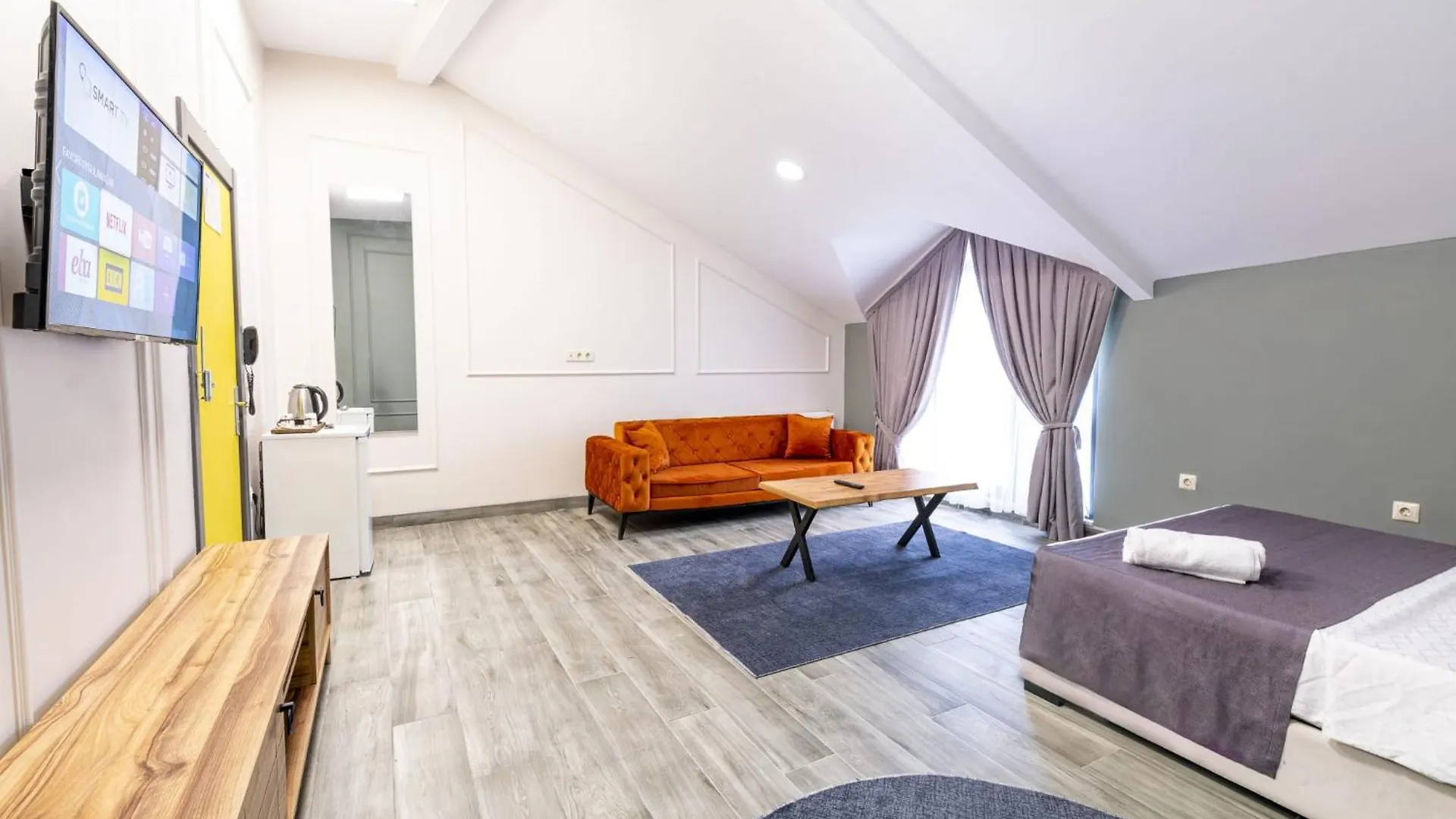 Royal Luxury Hotels Suites İstanbul 4*,